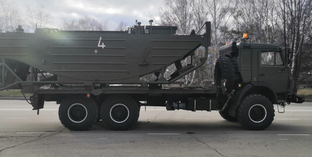 КАМАЗ 53501. Вид сбоку.